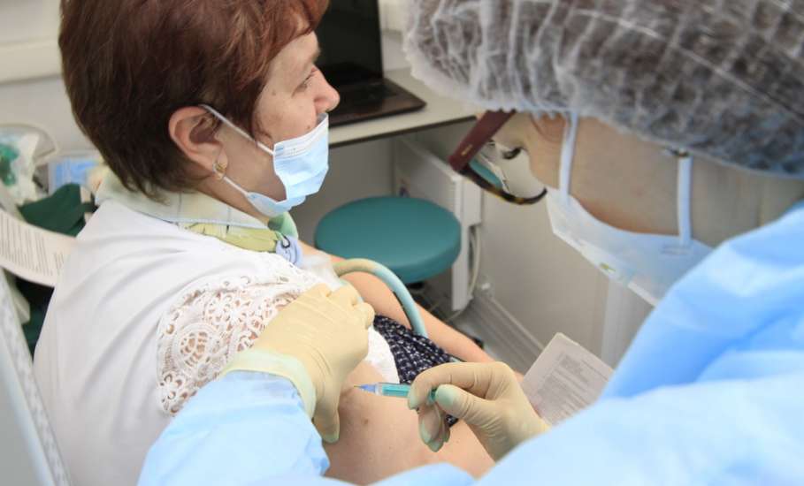 Липецкая область получила ещё одну партию вакцины ЭпиВакКорона