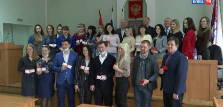 Новый созыв: молодые парламентарии города провели своё первое заседание