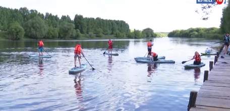 Сап-сёрфинг в Ельце: один из самых молодых водных видов спорта набирает популярность среди активной молодёжи города