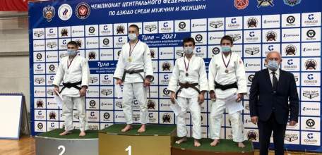 Елецкие спортсмены успешно выступили на чемпионате ЦФО по дзюдо