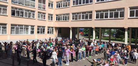 На базе образовательных организаций города Ельца с 2 июня начали работу летние лагеря с дневным пребыванием детей