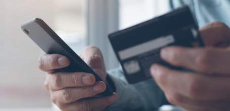 Лжесотрудник банка похитил у ельчанина более 150 000 рублей