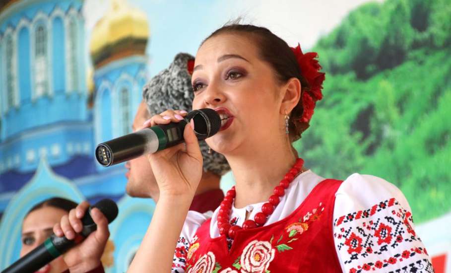 День России жители Липецкой области отметят фестивалями, концертами и экскурсиями