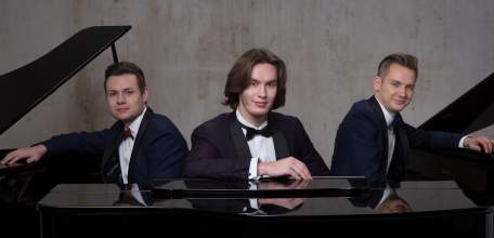 «Bel Suono» в Ельце: шоу пианистов-виртуозов завершило первый день фестиваля им. Т.Н. Хренникова