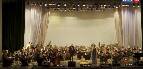 Два концерта для ельчан: на сцене ЕГУ выступил Ярославский симфонический оркестр и солистка Мария Андреева