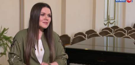 Музыка как источник доброты: Дина Гарипова поделилась своими мечтами в интервью телеканалу «Елец ТВ»