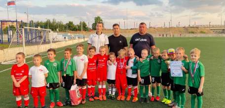 &laquo;Один на один&raquo;: в Ельце прошёл первый турнир по монофутболу