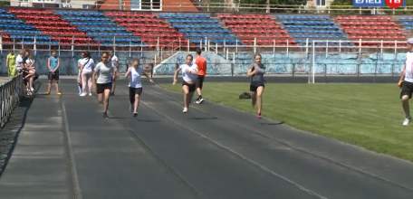 В Ельце прошёл городской этап фестиваля Всероссийского физкультурно-спортивного комплекса ГТО среди учащихся школ