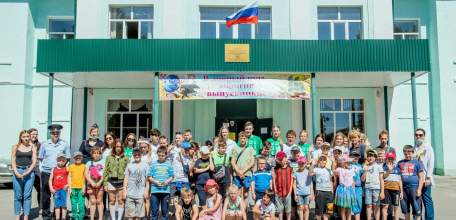 Сотрудники Елецкого линейного отдела МВД России на транспорте проводят встречи в пришкольных лагерях