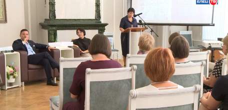 О Ельце и Каире как источниках вдохновения говорили на круглом столе, посвящённом творчеству двух нобелевских лауреатов по литературе