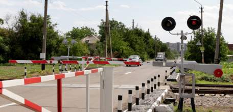 Внимание! Ремонт железнодорожного переезда в пос. Ольшанец!