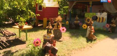 Сказочные герои, цветочные клумбы и огород своими руками. В Ельце подвели итоги конкурса «Зелёный мир детства-2021»