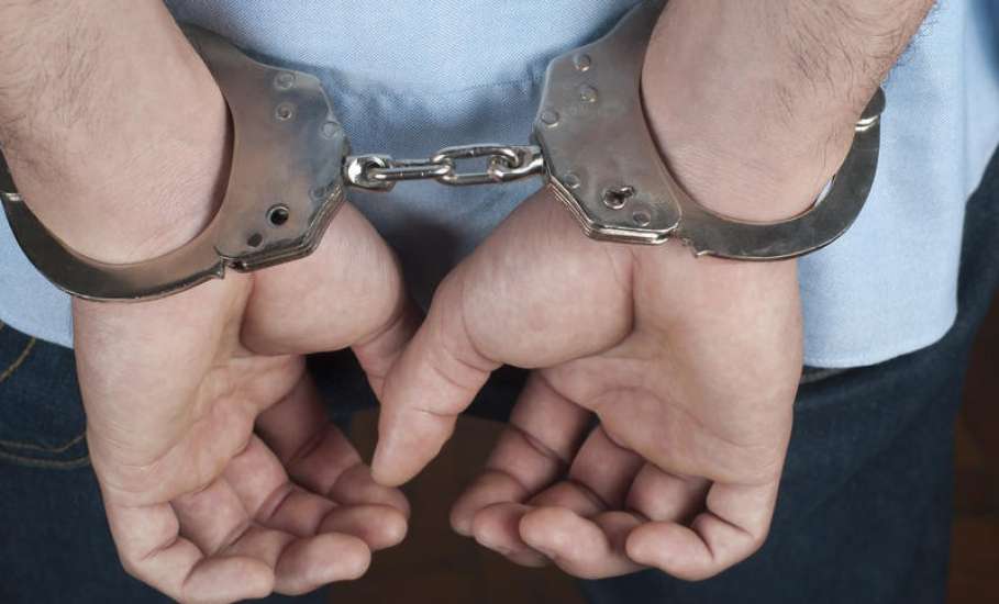 В Ельце задержан подозреваемый в краже с территории придомового участка