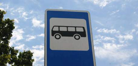 Прокуратурой города Ельца проведена проверка в связи с отсутствием павильона на конечной остановке по ул. Дякина