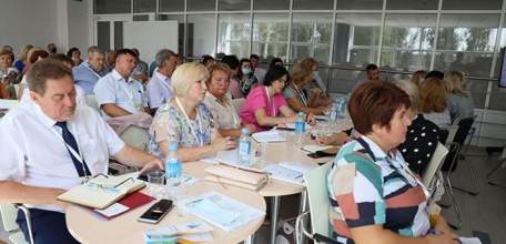 XVII областной образовательный форум прошел в Липецкой области