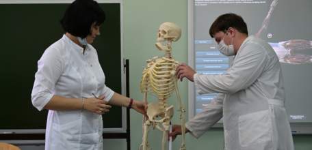 Елецкий университет подготовит молодых врачей для региона