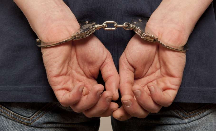 В Ельце задержан подозреваемый в двух кражах