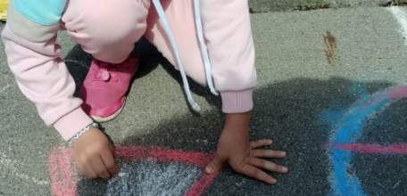 В Елецком районе прошел конкурс рисунков на асфальте «Граффити дорожной безопасности»