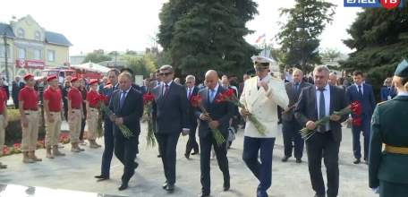 К юбилею российской прокуратуры в Ельце открыли памятник министру юстиции Российской империи Александру Хвостову