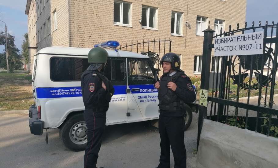 Полиция Ельца проводит учения в связи с предстоящими выборами