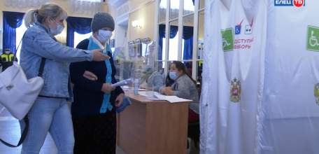 Доступное голосование: для избирателей с ограниченными возможностями здоровья предусмотрены специально оборудованные кабинки