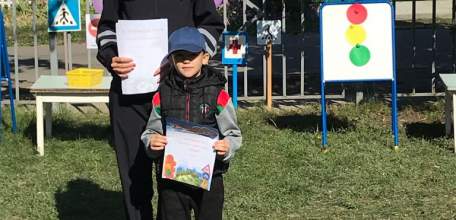 В Елецком районе дети изучают ПДД в «Празднике пешеходов»