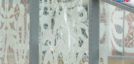 Что имеем, не храним: специалисты УКСа в который раз вынуждены устранять поломки в скверах Бунина и Соломенцева