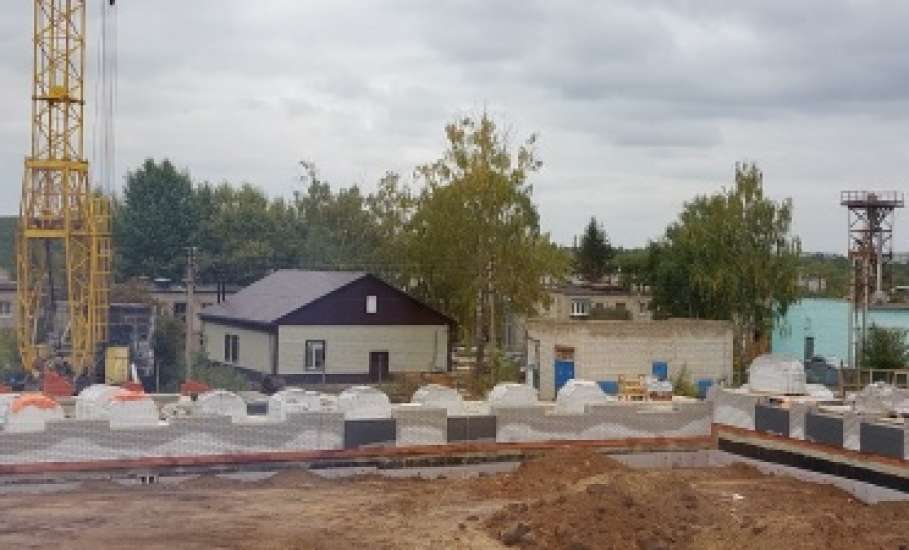 В Елецком районе реализуется крупный социальный проект - строительство второго корпуса школы поселка Ключ Жизни