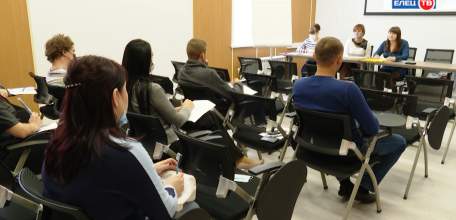 О мерах поддержки и свободных помещениях: в центре «Мой бизнес» состоялась встреча с предпринимателями