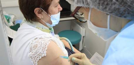 Прививку от коронавируса в октябре можно сделать в мобильных пунктах вакцинации