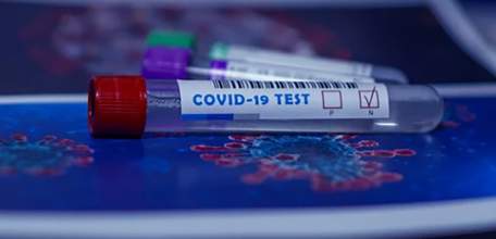 Бесплатные экспресс-тесты на коронавирус начнут поступать в поликлиники после 12 октября