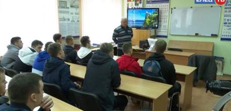 В елецкой автошколе ДОСААФ начался новый учебный год