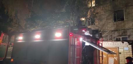 19 октября пожарные службы Ельца выезжали на возгорания в общежитие и многоквартирный дом