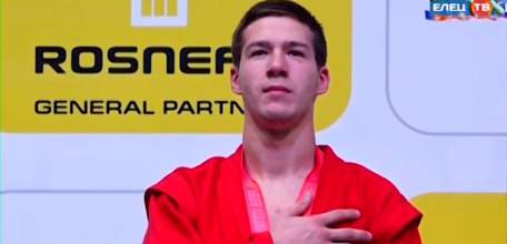 Иван Агафонов взял золото первенства России по самбо