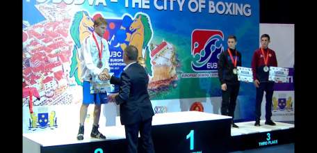 Ельчанин Никита Полухин принес России серебро Первенства Европы по боксу