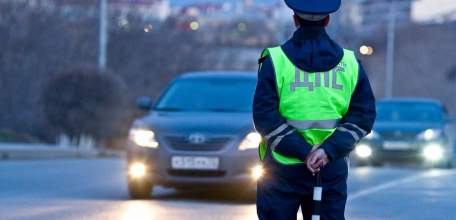 ГИБДД Елецкого района в праздничные дни будет проверять водителей на трезвость и соблюдение правил перевозки детей