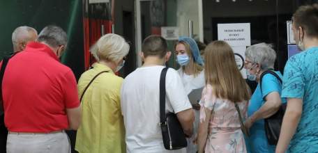 Работодателям рекомендовано давать сотрудникам два выходных за вакцинацию от коронавируса