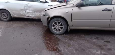 ДТП в Ельце на ул. Октябрьская