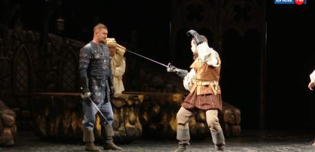 «В зеркале сцены»: спектакль «Бенефиса» оценивало жюри конкурса-фестиваля профессиональных театров Липецкой области