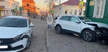 ДТП в Ельце на ул. К.Маркса