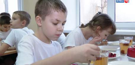 Вкусно и полезно: в Ельце прошла очередная проверка качества школьного питания