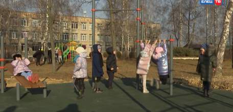 Идея, грант, площадка: возможности и оснащение школы № 23 дополнила многофункциональная спортивная площадка