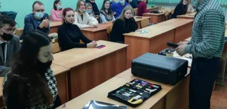 Сотрудники полиции вновь посетили студентов