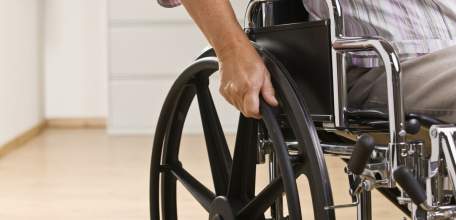 Прокуратура г. Ельца приняла меры по защите трудовых прав инвалидов