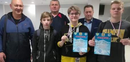 На базе МАУ ФОК "Воргол" 25 декабря 2021 года состоялся Единый день плавания "За здоровое будущее!"