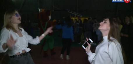 Зарядились позитивом: в ЕГУ им. И.А.Бунина прошла новогодняя дискотека