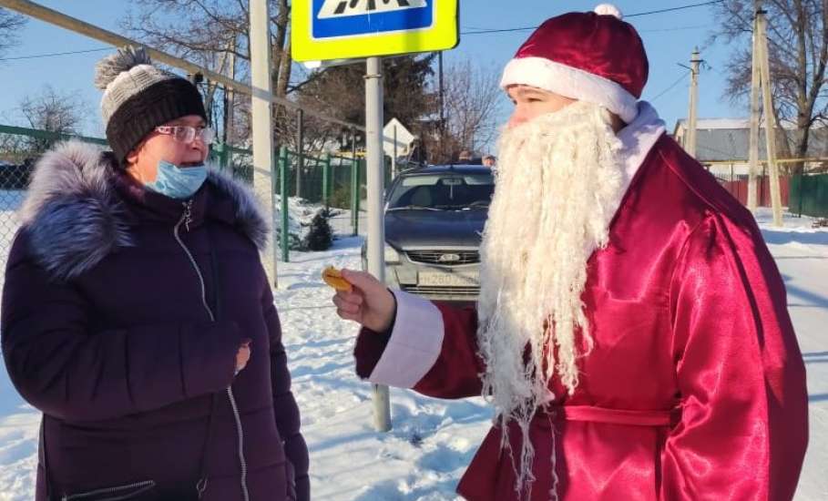 Дед Мороз за безопасность дорожного движения!