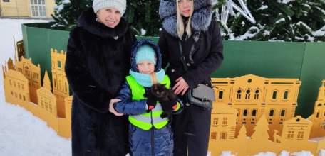 Юному инспектору из Липецкой области по поручению руководителя регионального УМВД вручили котенка