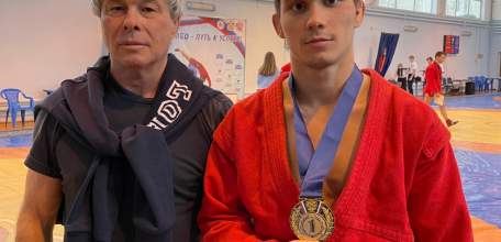 Елецкий спортсмен успешно выступил на Чемпионате Центрального Совета ФСО профсоюзов &laquo;Россия&raquo; по самбо