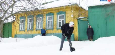 С доставкой на дом: волонтёры Ельца продолжают оказывать помощь гражданам в период пандемии